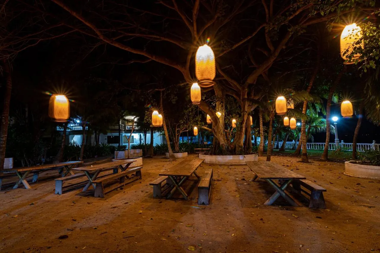 Hotel Cocoliso Island Resort 이슬라 그란데 3*,
