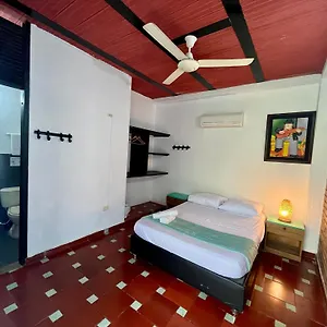 https://hostel-sana-mar-eco-cafe.santamartahotels.net
