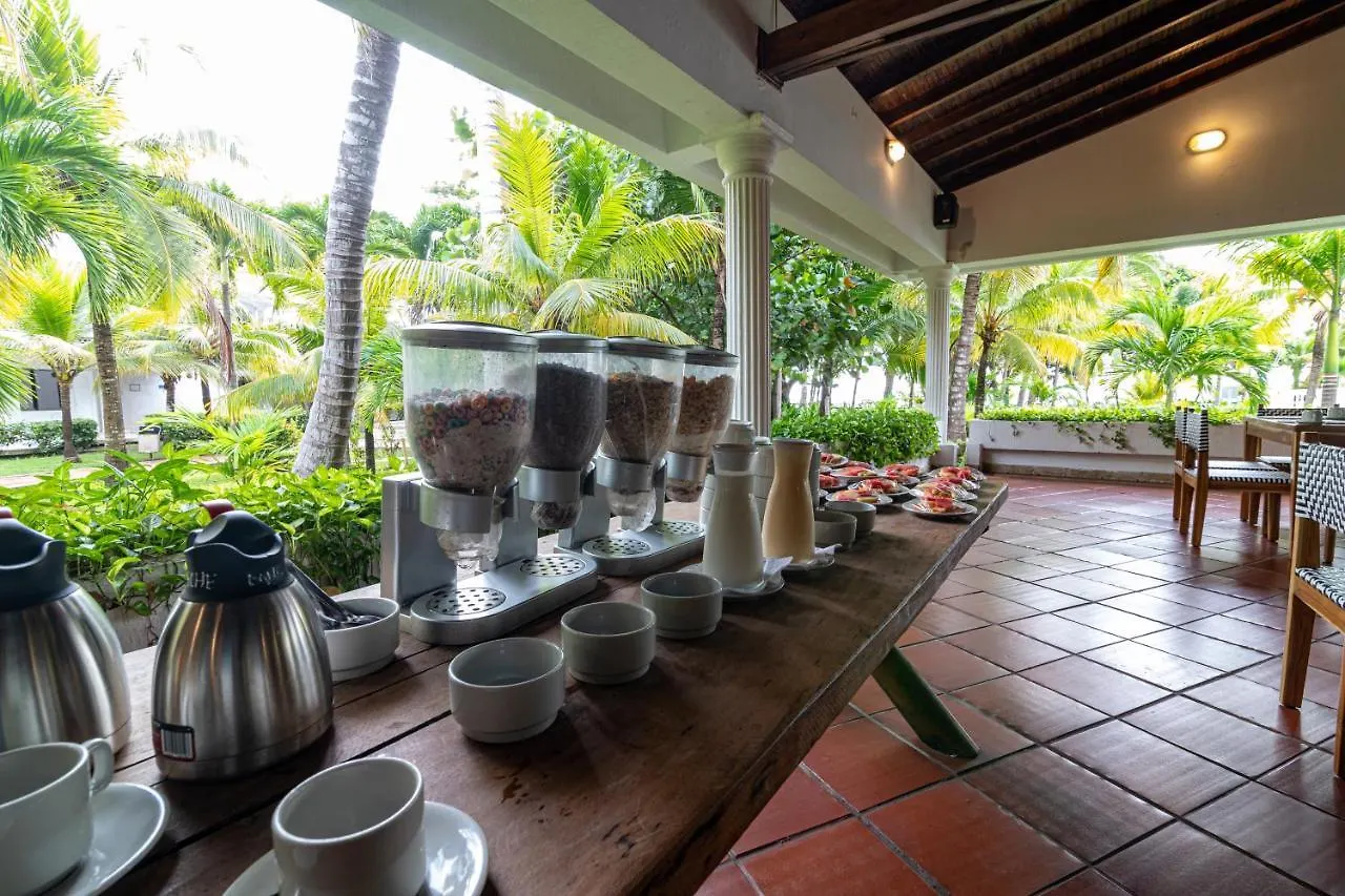 ***  Hotel Cocoliso Island Resort Isla Grande  Colombia